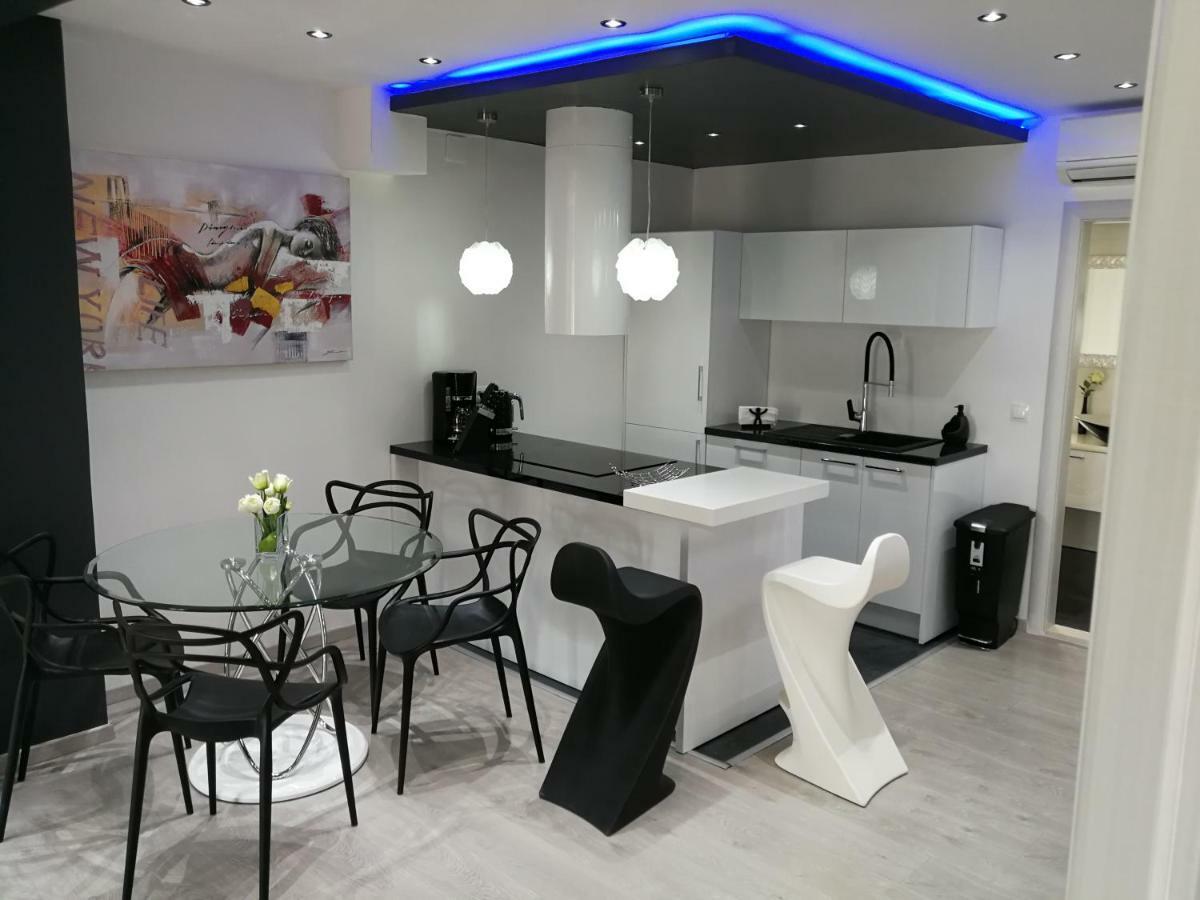 Palladium II City Center Apartments Makarska Buitenkant foto