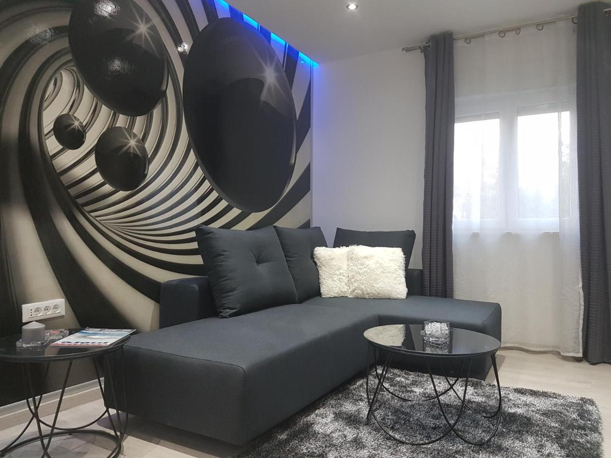Palladium II City Center Apartments Makarska Buitenkant foto