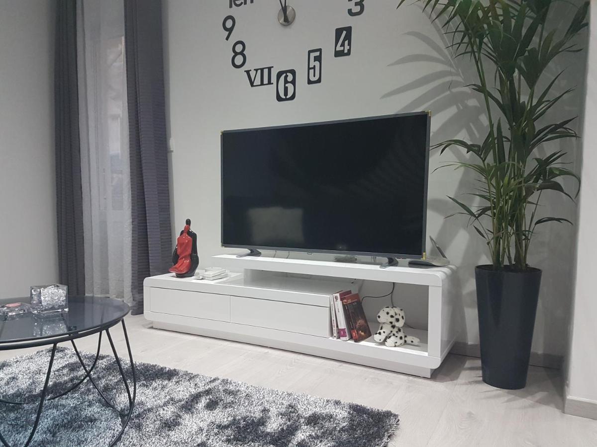 Palladium II City Center Apartments Makarska Buitenkant foto
